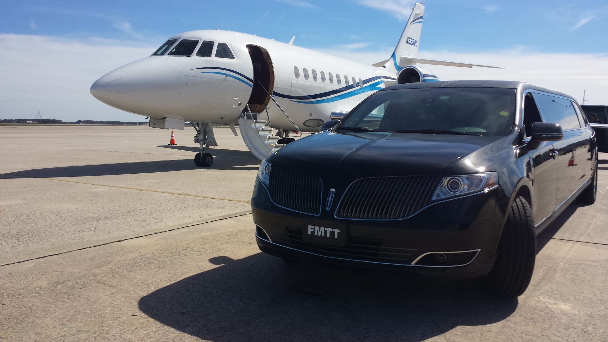 Sprinter van for Orlando FBO group transportation